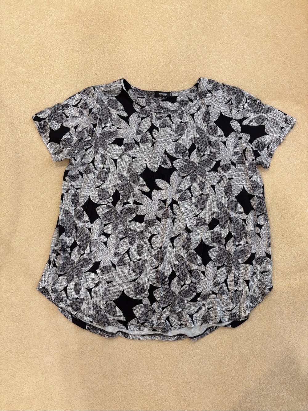 Premise Floral Print Short Sleeve Top Size 1X